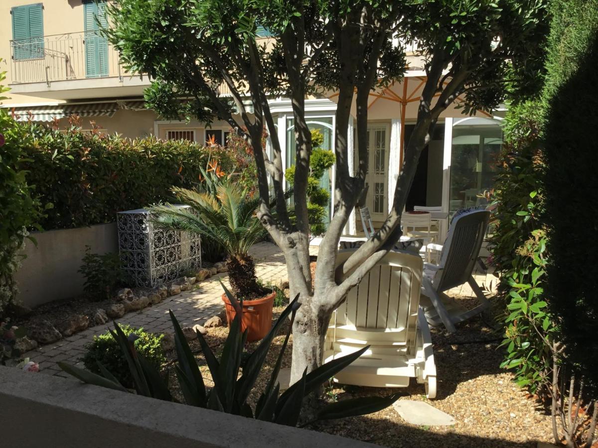 Mistral Gagnant Appartement Fréjus Buitenkant foto