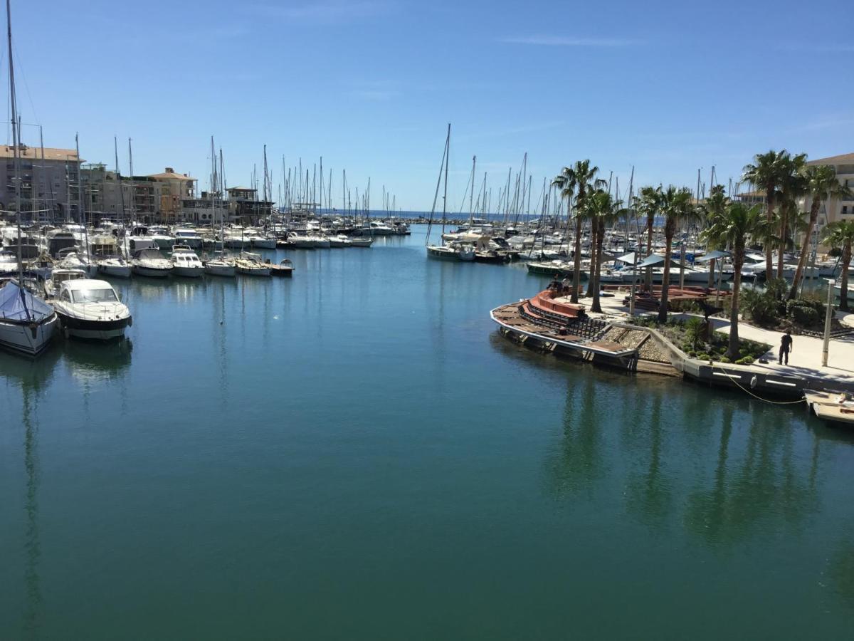 Mistral Gagnant Appartement Fréjus Buitenkant foto